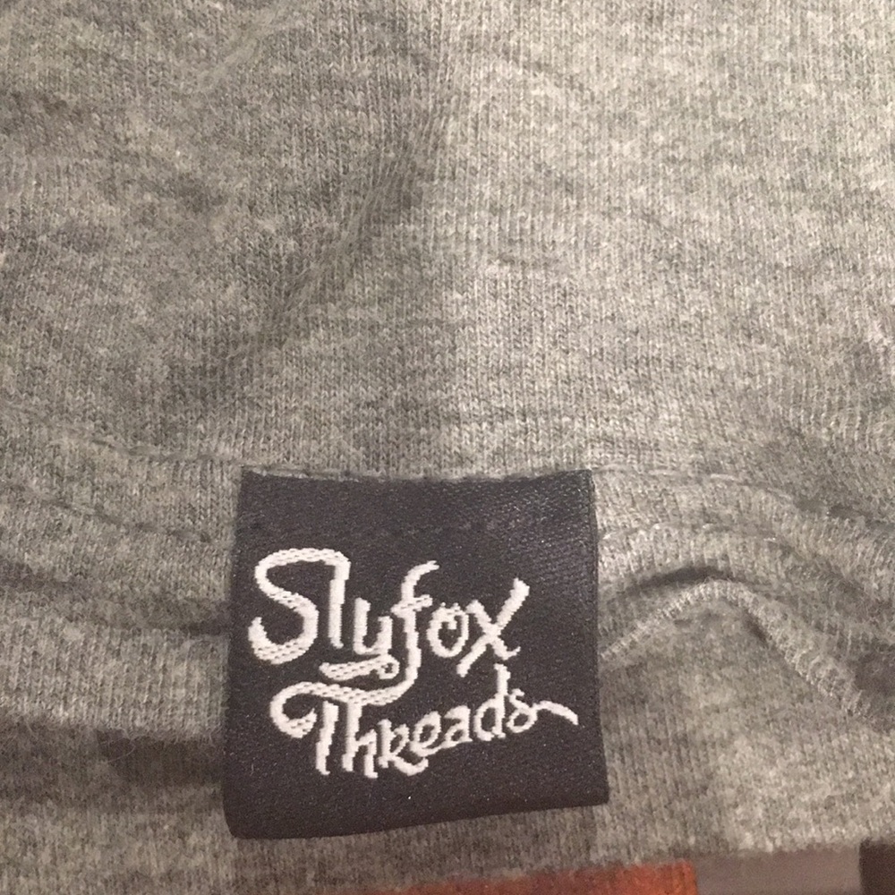 Tee Shirt - Picture 3 of 3